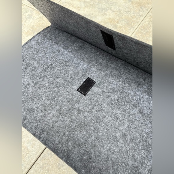 Felt Wool Laptop Sleeve Case - Picture 3 of 5